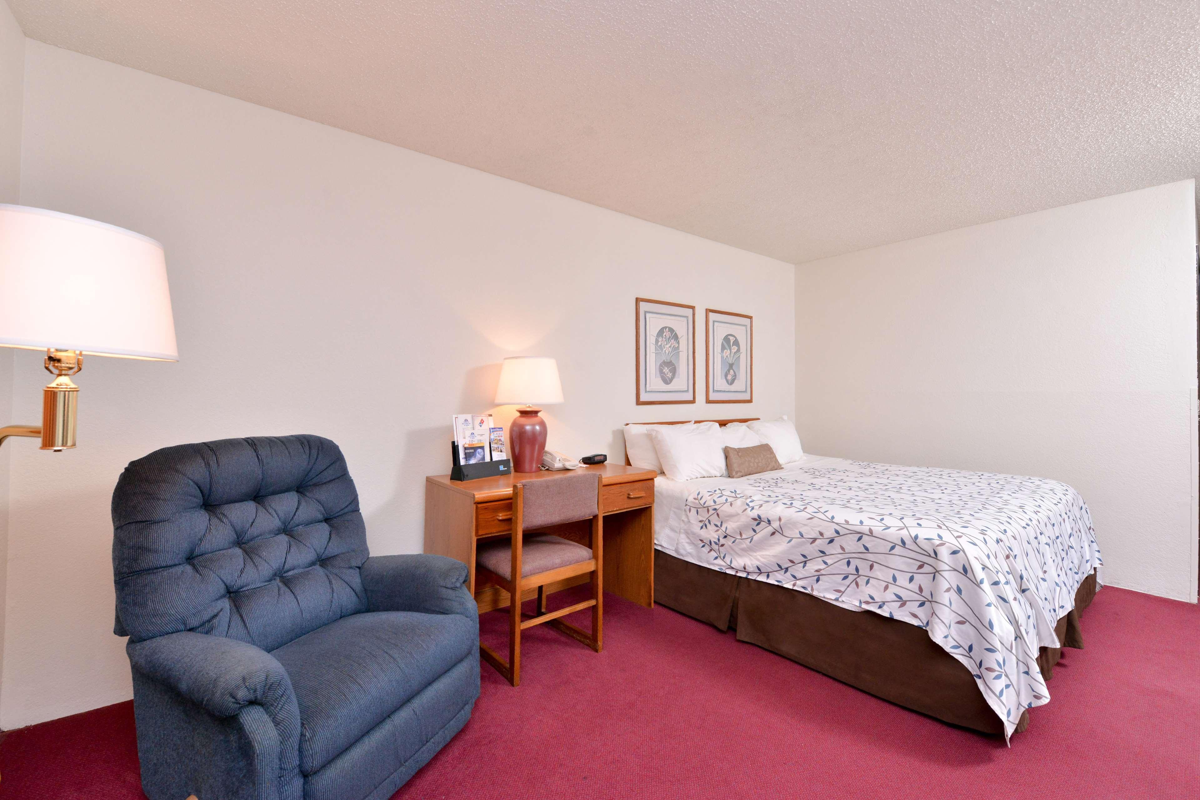 America'S Best Value Inn & Suites Интернешънъл Фолс Екстериор снимка