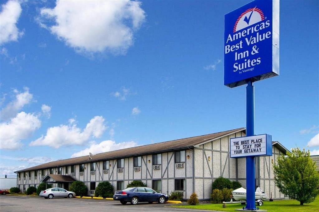 America'S Best Value Inn & Suites Интернешънъл Фолс Екстериор снимка